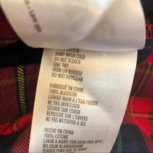 NWT, Disney, Snow White, “Fairest of Them All”Flannel, Size Large - Picture 6 of 10